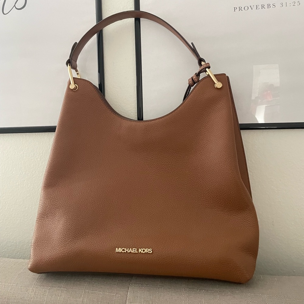 Michael Kors Joan slouchy shoulder bag
